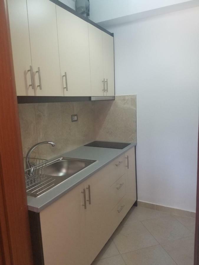 Guesthouse Emanuel Ksamil Ngoại thất bức ảnh